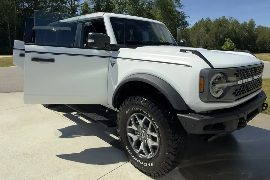 Ford Bronco detailing in Muskegon, MI