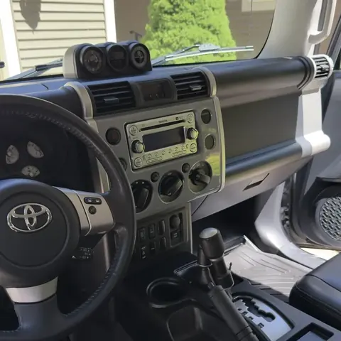 Toyota FJ Cruiser dashboard after interior detailing